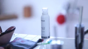 Sérum hydratant Hodygé pour renforcer le confort du visage des peaux sèches et sensibles
